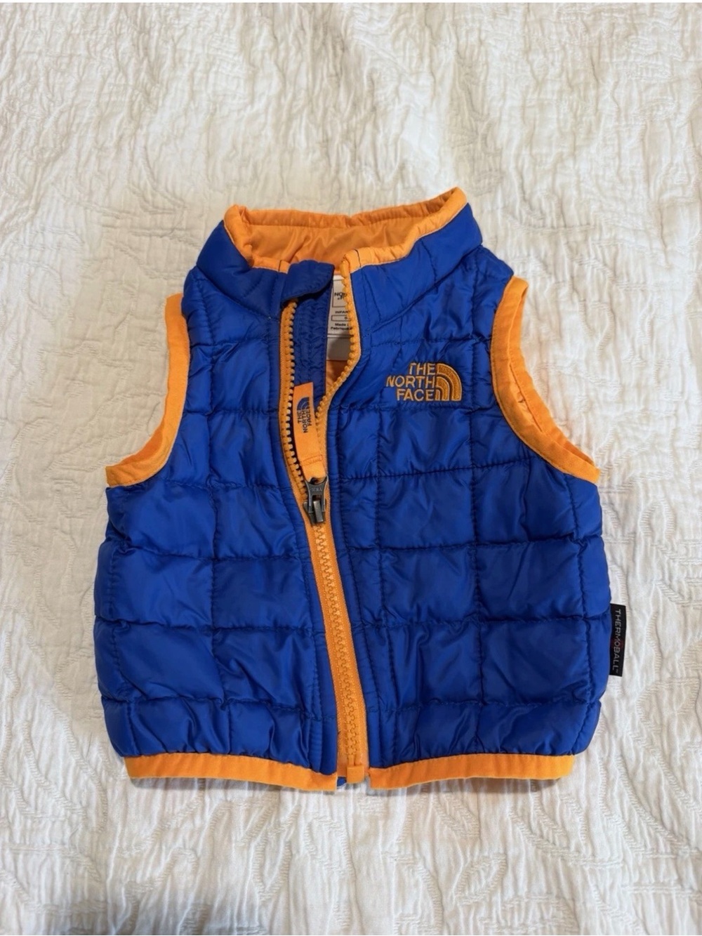 The North Face Baby ThermoBall Puffer Vest 0-3M Blue Orange Colorblock Outdoor